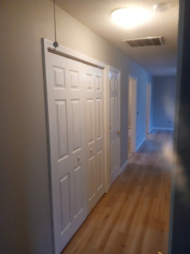 Photo - 1010 Goff Ave