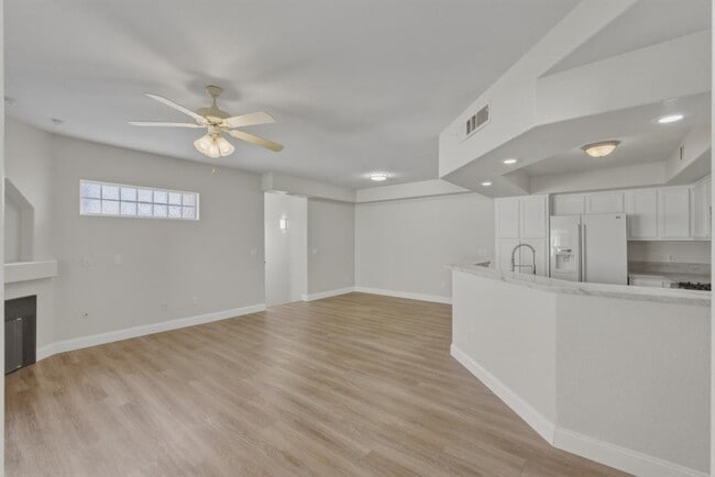 Photo - 6800 Dorita Ave