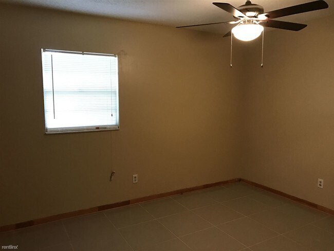 Photo - 7516 Necia Dr S Unit 7516