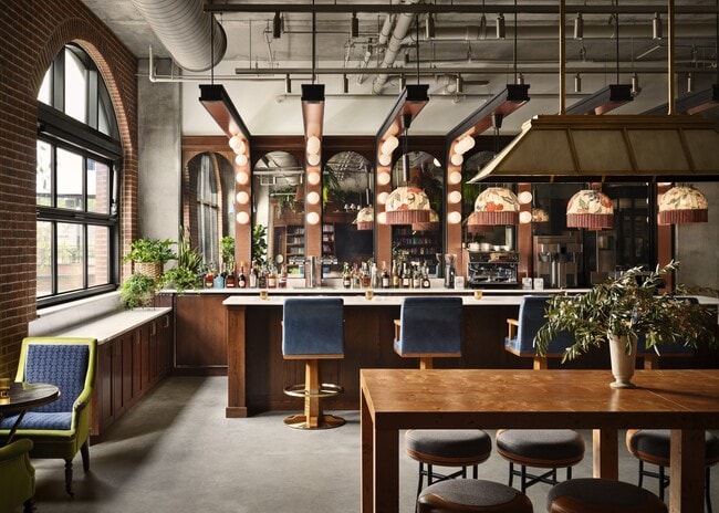 Photo - Memoir Wedgewood Houston