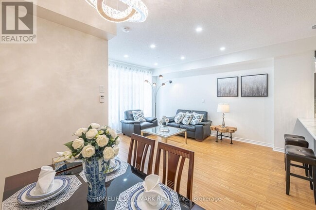 Photo - 1255 Bridletowne Cir