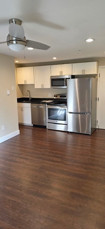 Building Photo - 1 Old Colony Rd Unit 307