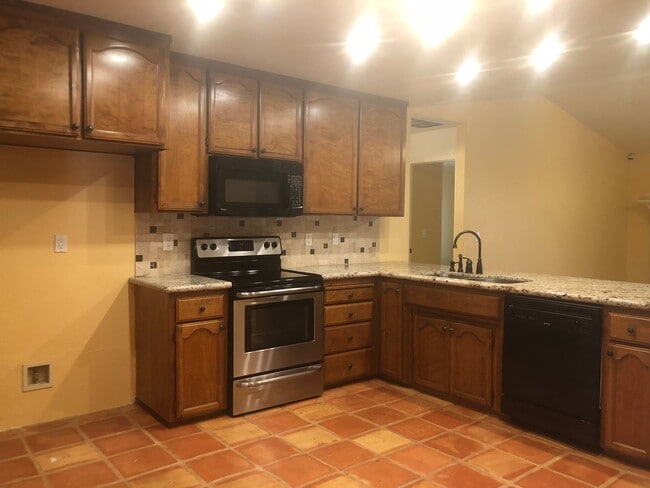 Photo - 1213 Chetwood Dr