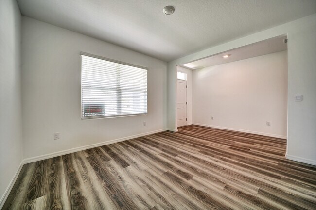 Photo - 10520 Farm Hill Ave