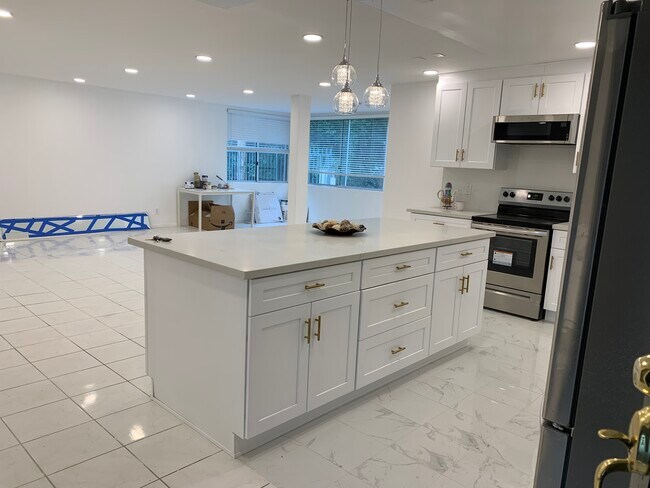 Photo - 5301 Balboa Blvd Unit F7