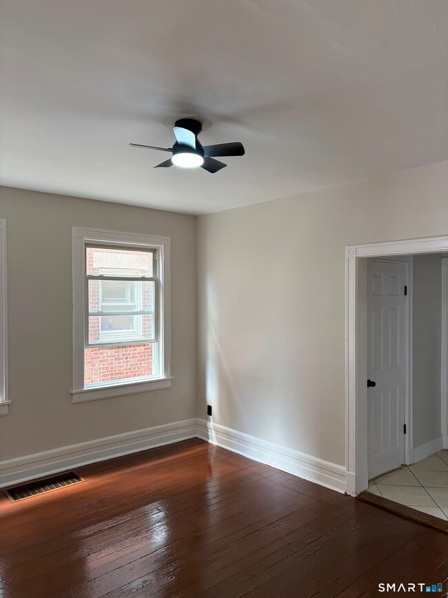 Photo - 327 Dover St Unit 1st