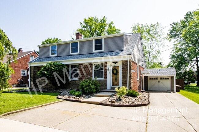 Building Photo - 1313 Richmond Rd Rental