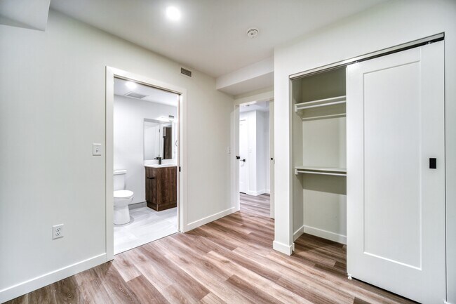 Photo - 5415-5415 Cogswell St Unit 606