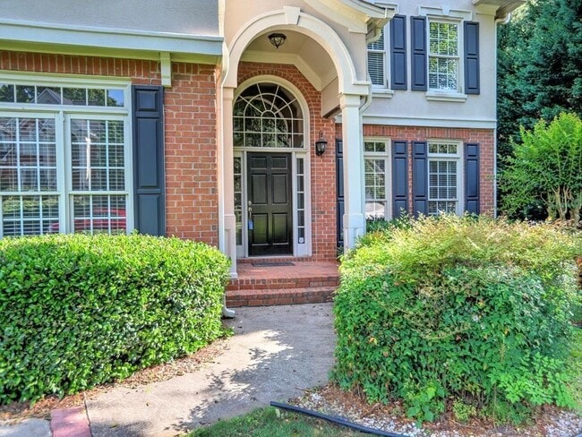 Photo - 515 Mellbrook Ln