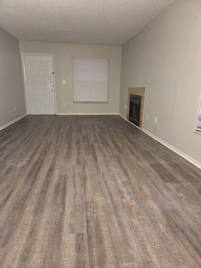 Photo - 4031 Tumble Wood Trl