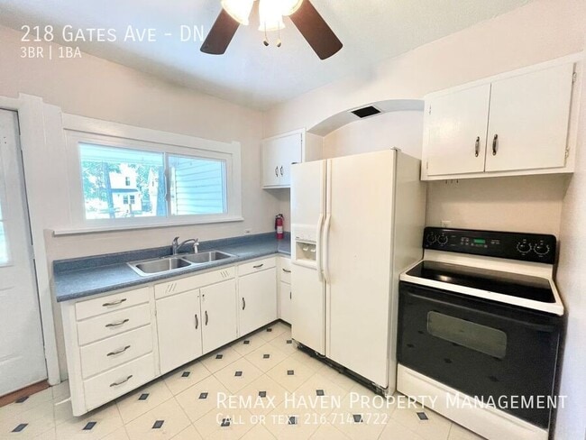 Photo - 218 Gates Ave Unit DN