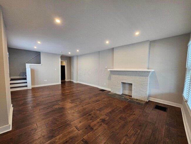 Photo - 1062 Scott St