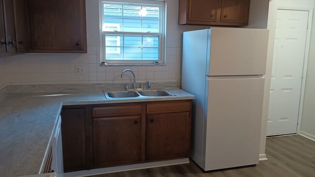 Photo - 865 Beech Ct Unit Apt A