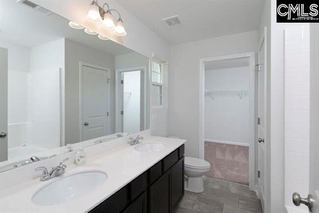 Photo - 434 Keeble Dr