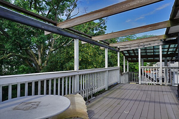 Photo - 160 Brown St