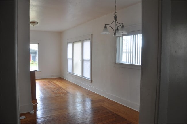 Photo - 109 Sanborn Ave