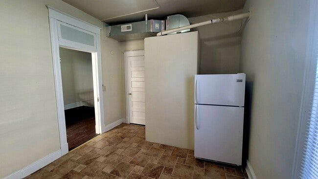 Photo - 3013 2nd Ave Unit B