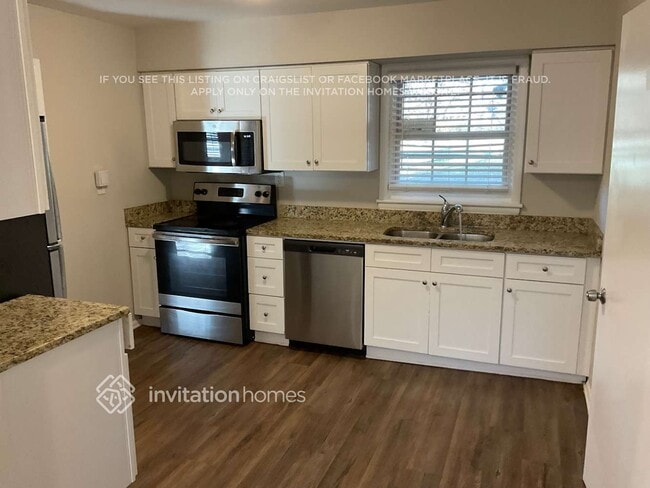 3647 Brookcrest Cir