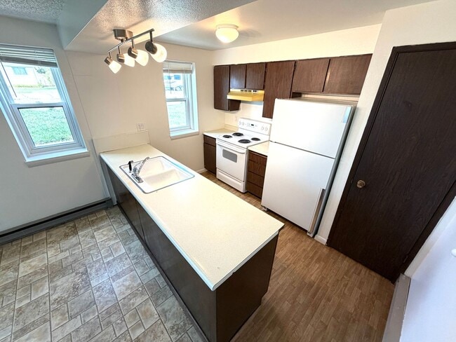 Photo - 413 N Cherry St Unit 4