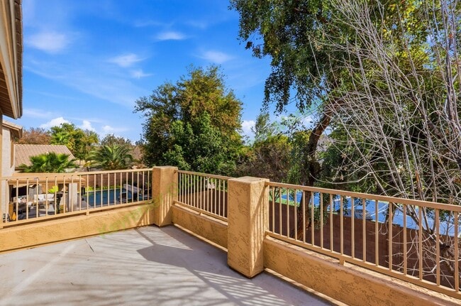 Building Photo - Charming 3-bed/2-bath Gilbert Home in Prime Location!