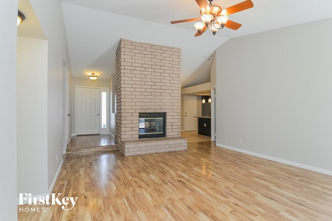 Photo - 801 Anchor Dr