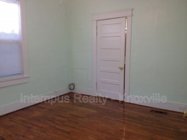 Photo - 501 Chickamauga Ave