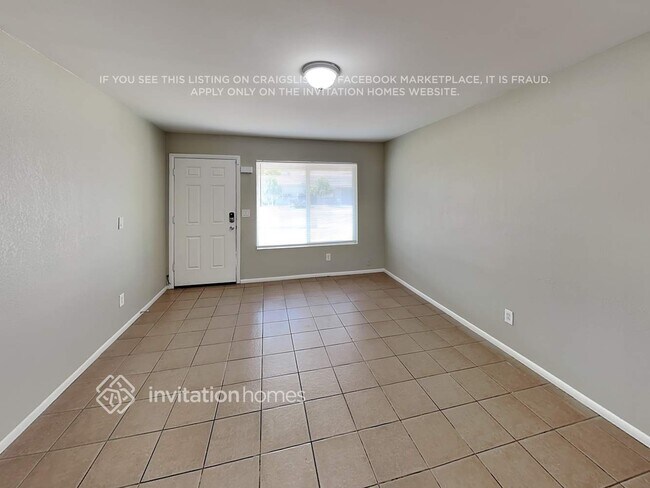 Photo - 10902 W Montecito Ave