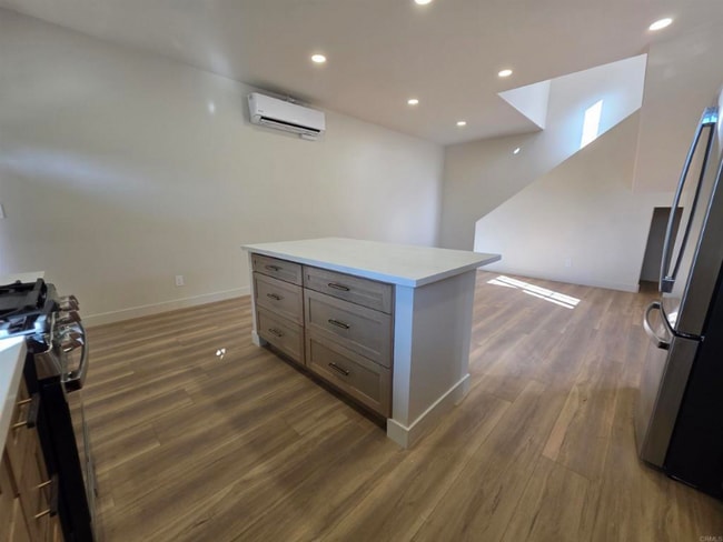 Photo - 1196 Danober Dr Unidad B