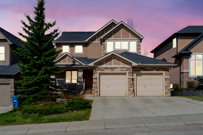 Photo - 113 Aspen Stone Rd SW