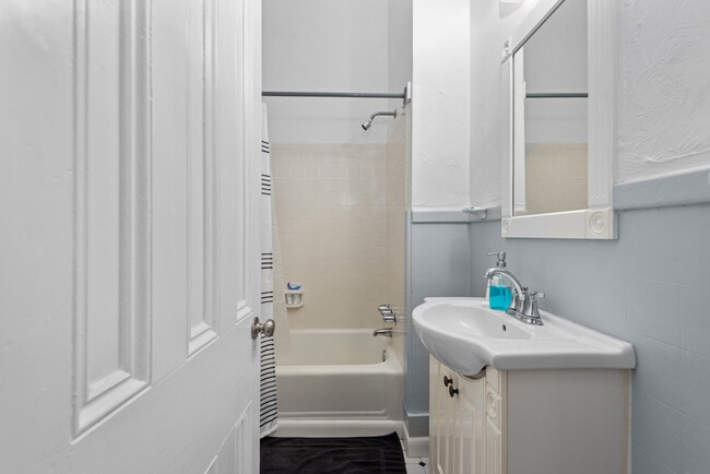 Photo - 367 Middle St Unit 1