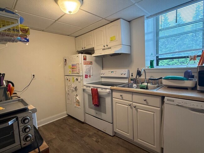 34 A Park St Unit B8