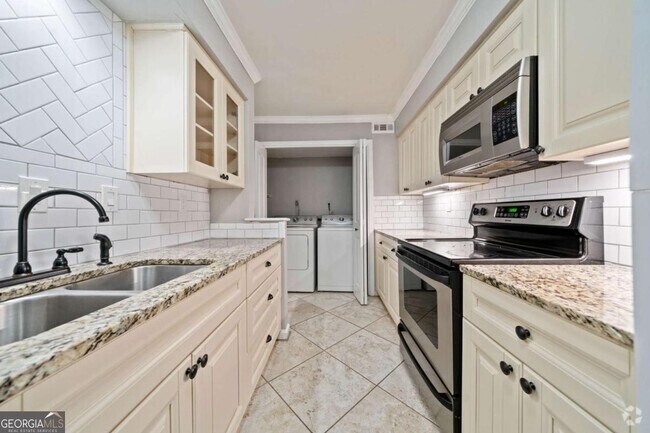 Building Photo - 188 Triumph Dr NW Rental