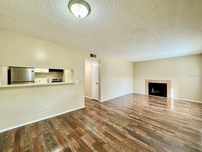 Photo - 14419 Hanging Moss Cir Unidad 101