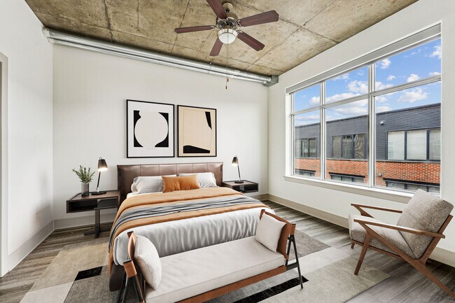 The Crescent at Fells Point apartments — community photo