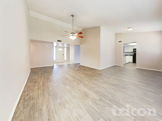 Photo - 8427 W Orchid Ln