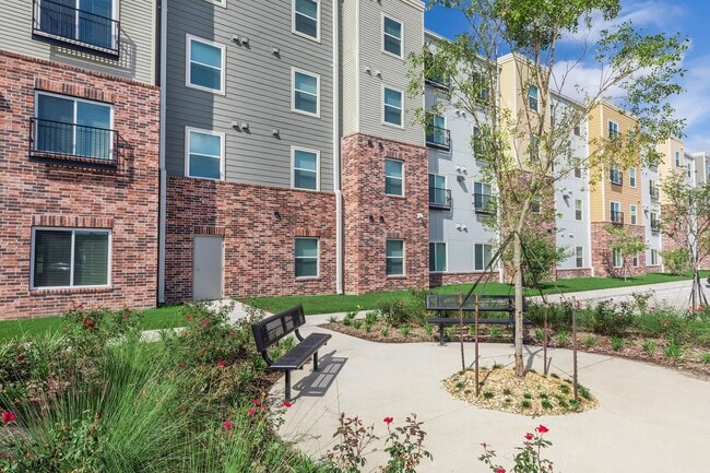 Photo - 11777 Nicholson Dr Unit #11777