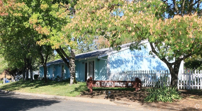Photo - Diamond Sunrise I & II Apartments