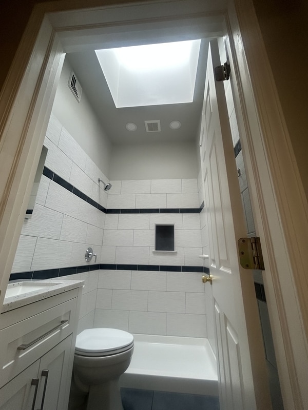 Photo - 276 Cypress Ave