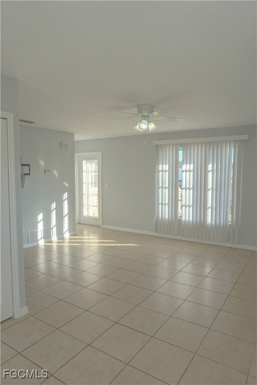 Photo - 6014 Deming Ave