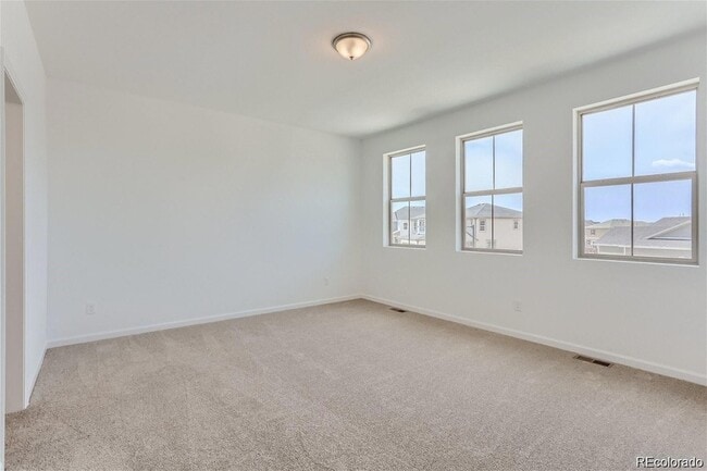 170 S Vandriver Wy
