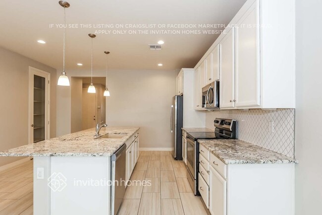 Photo - 19638 W Turney Ave