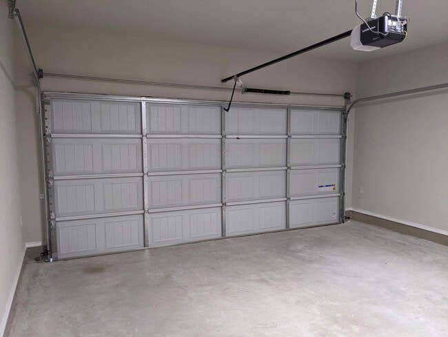 Photo - 3412-3414 Scott Circle