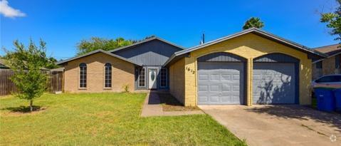 Building Photo - 1622 Memorial Pkwy Rental