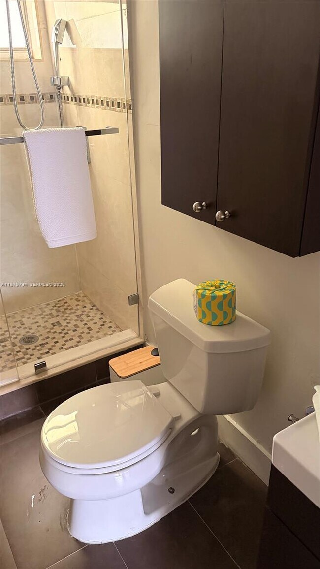 Photo - 2900 Bird Ave Unit 2