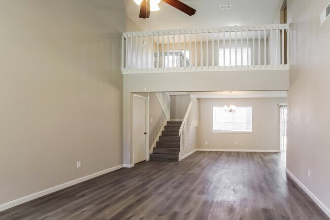 Photo - 4310 Shalom Creek Ln House