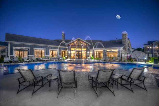 Quiet Nights at Villas on Fir