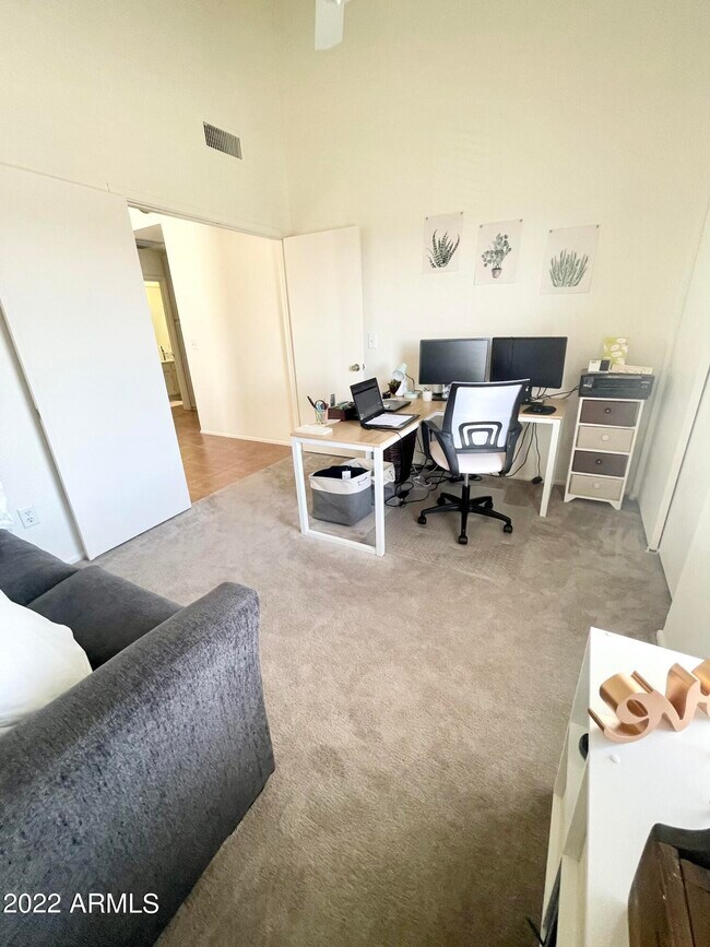 Photo - 9209 N 59th Ave