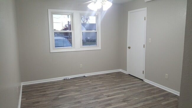 Photo - 206 S Bagby St