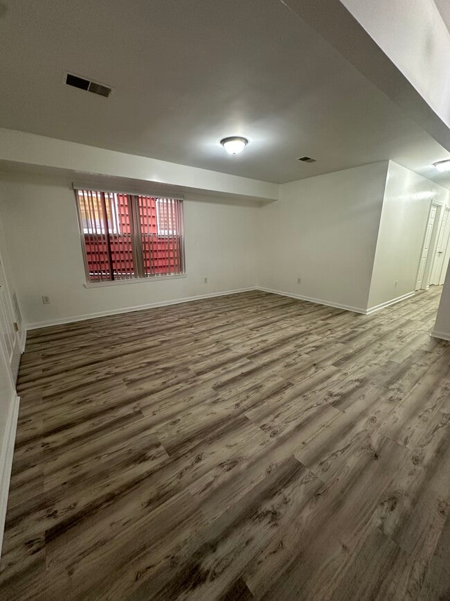Photo - 197 N 5th St Unit Apartment 1st Floor