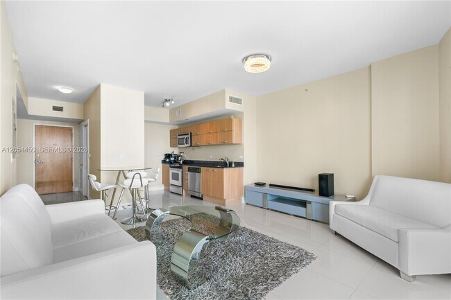 Photo - 350 S Miami Ave Unidad 2515
